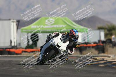 media/Oct-30-2025-Racers Edge (Thu) [[dabbdaf680]]/2-A Group/Session 2 (Turn 16)/